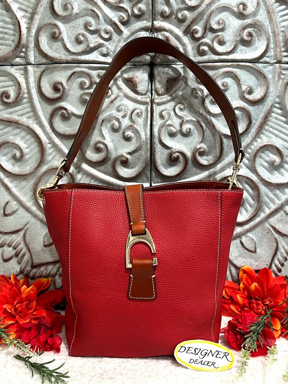 Dooney & BOURKE Ashby Red Leather Shoulder Bag EUC!